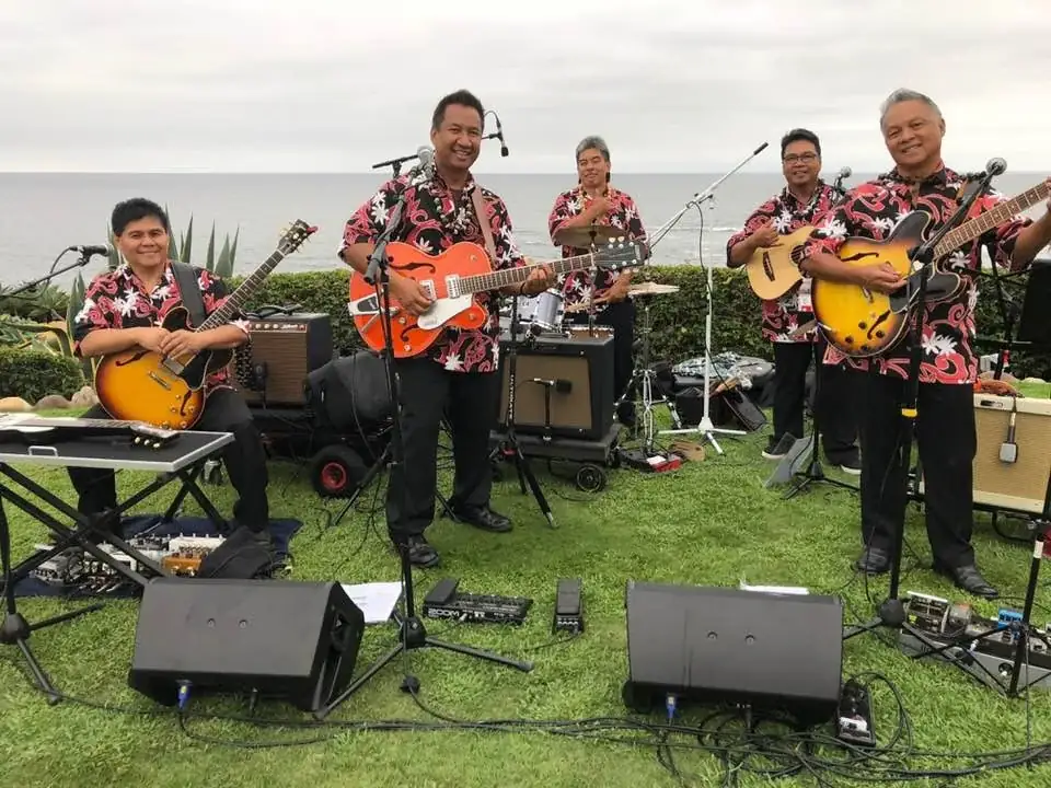 Oceanfront Hawaiian Band